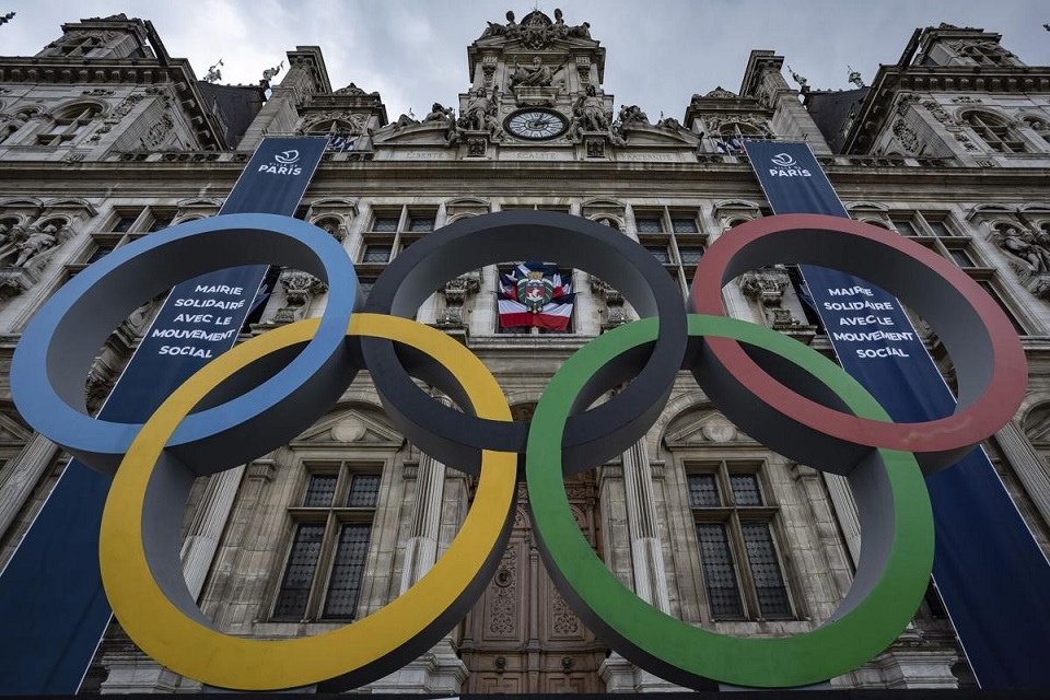 Strict Security Restrictions on Paris Residents Cause Outcry